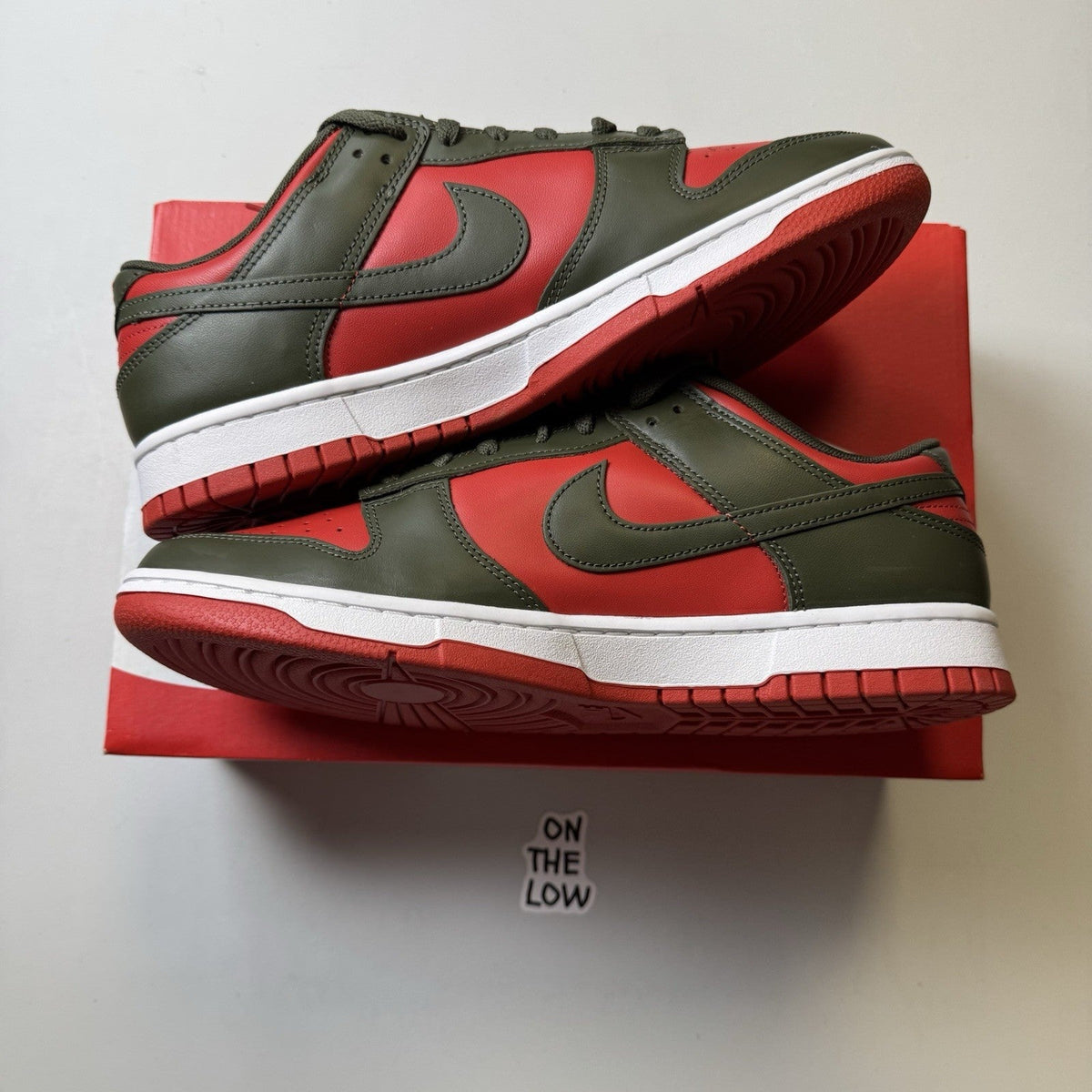 Nike Dunk Low Mystic Red Cargo Khaki