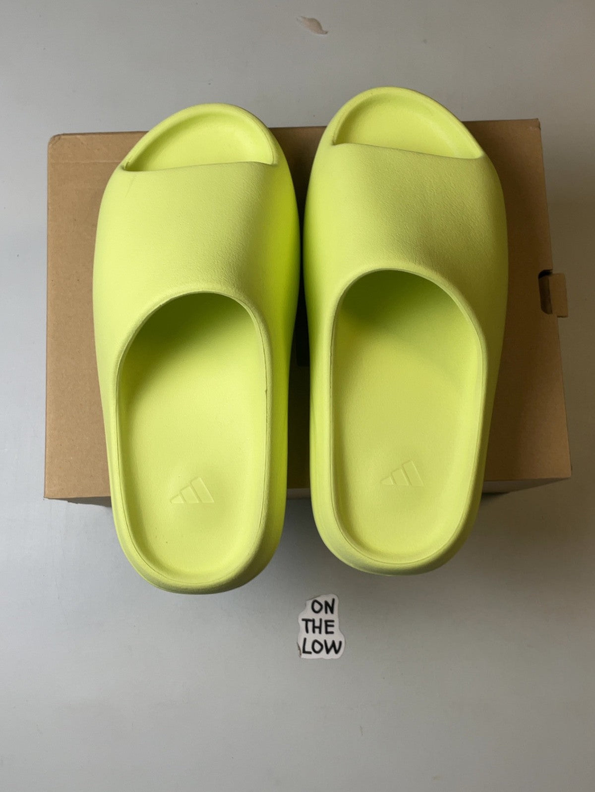 Adidas Yeezy Slide Glow Green 2022/2023 Restock (USED)