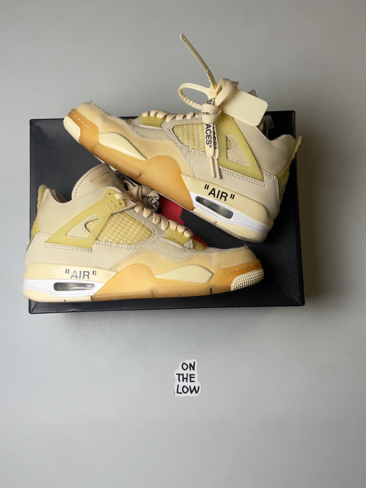 Air Jordan 4 Retro Off-White Sail (Women's) (USED)