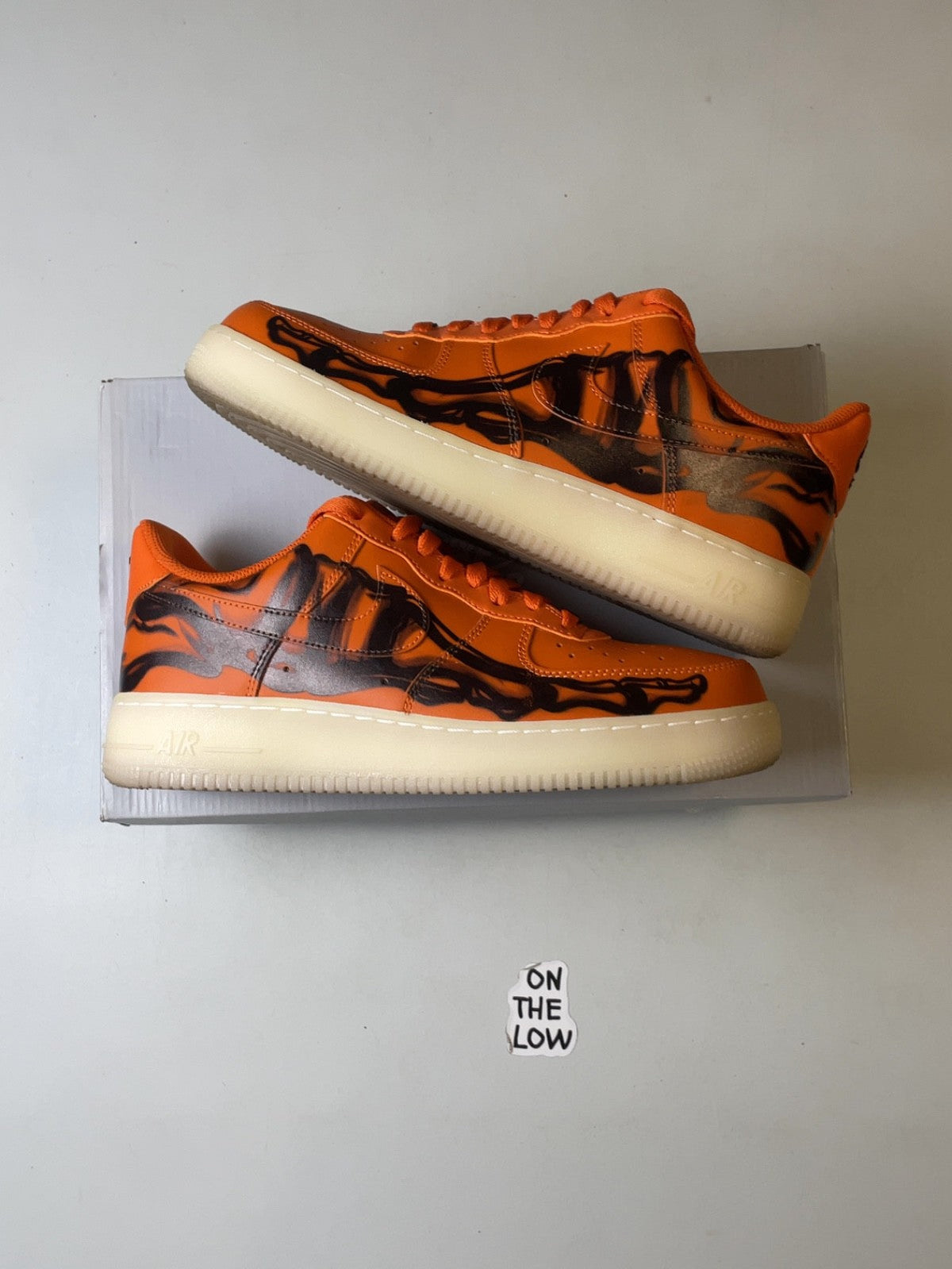 Nike Air Force 1 Low Orange Skeleton Halloween (USED)