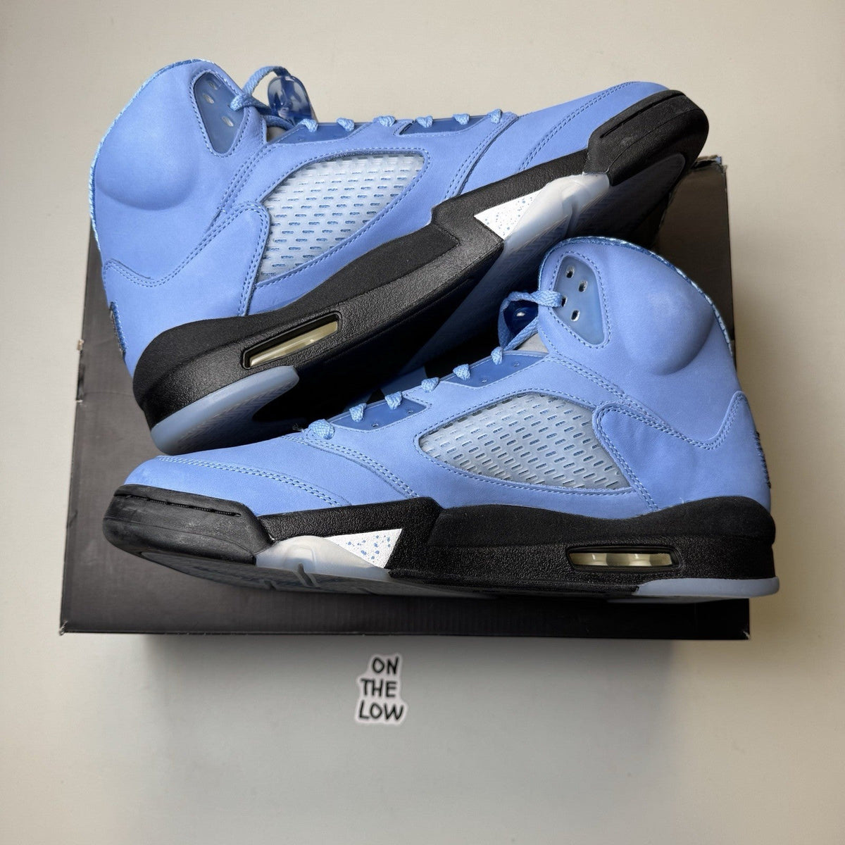 Nike Air Jordan 5 Retro UNC University Blue