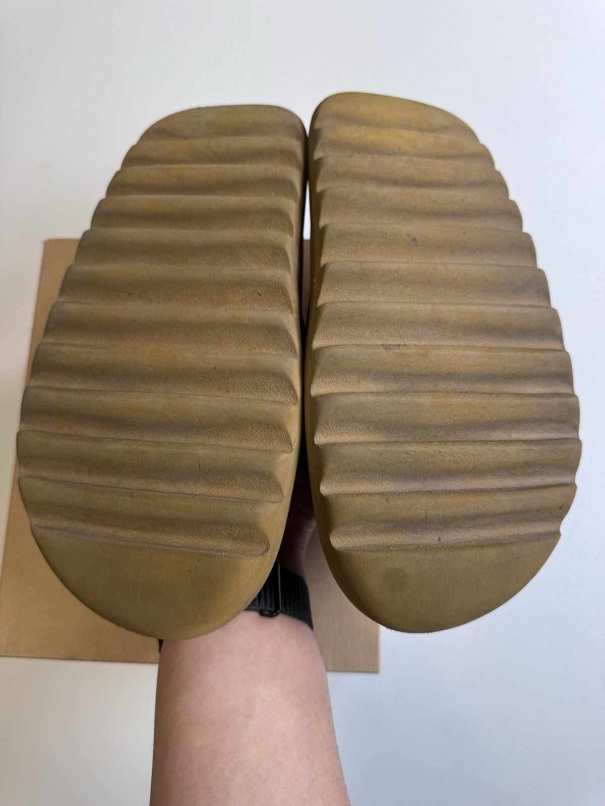 Adidas Yeezy Slide Ochre Brown (USED)