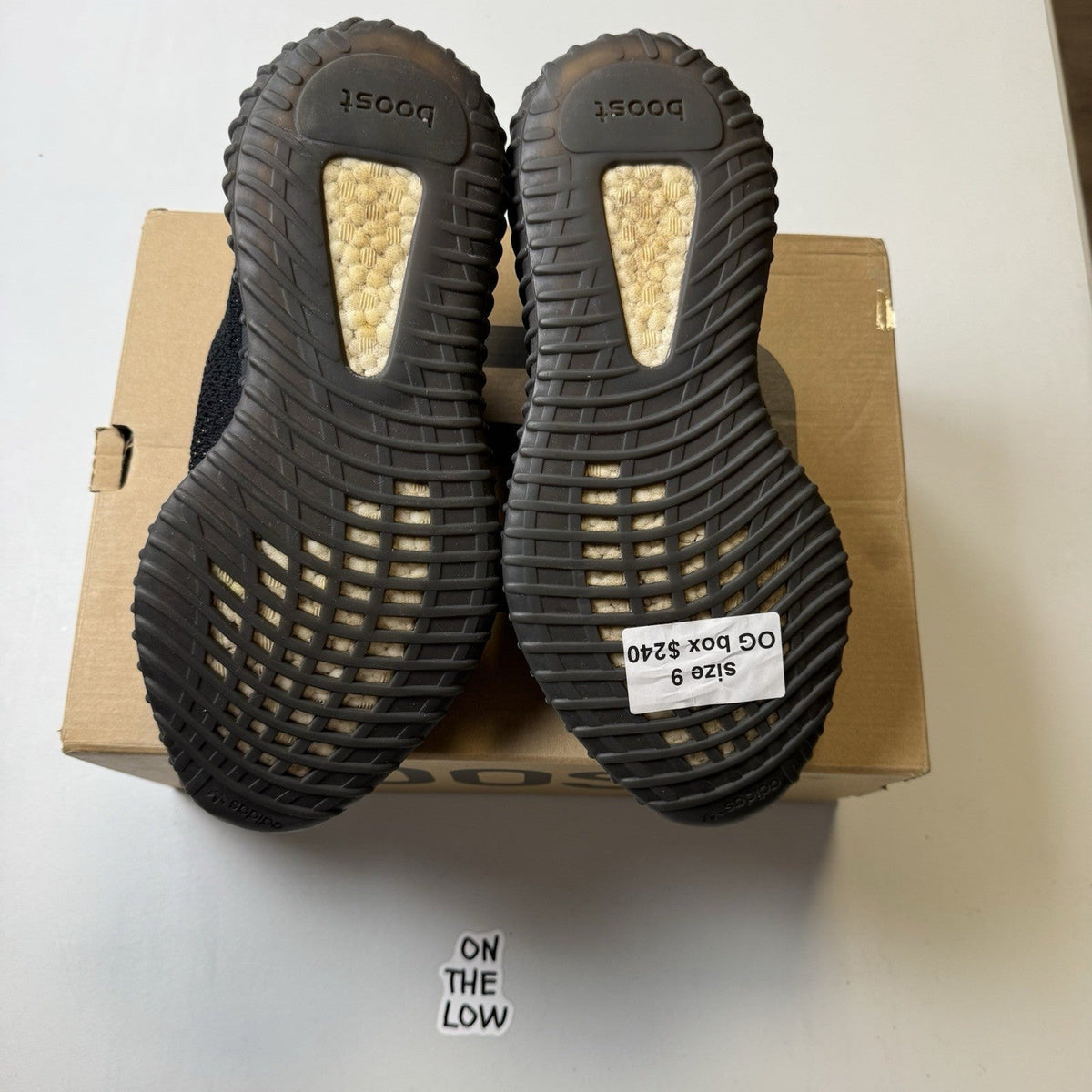 Adidas Yeezy Boost 350 V2 Core Black Copper (USED)