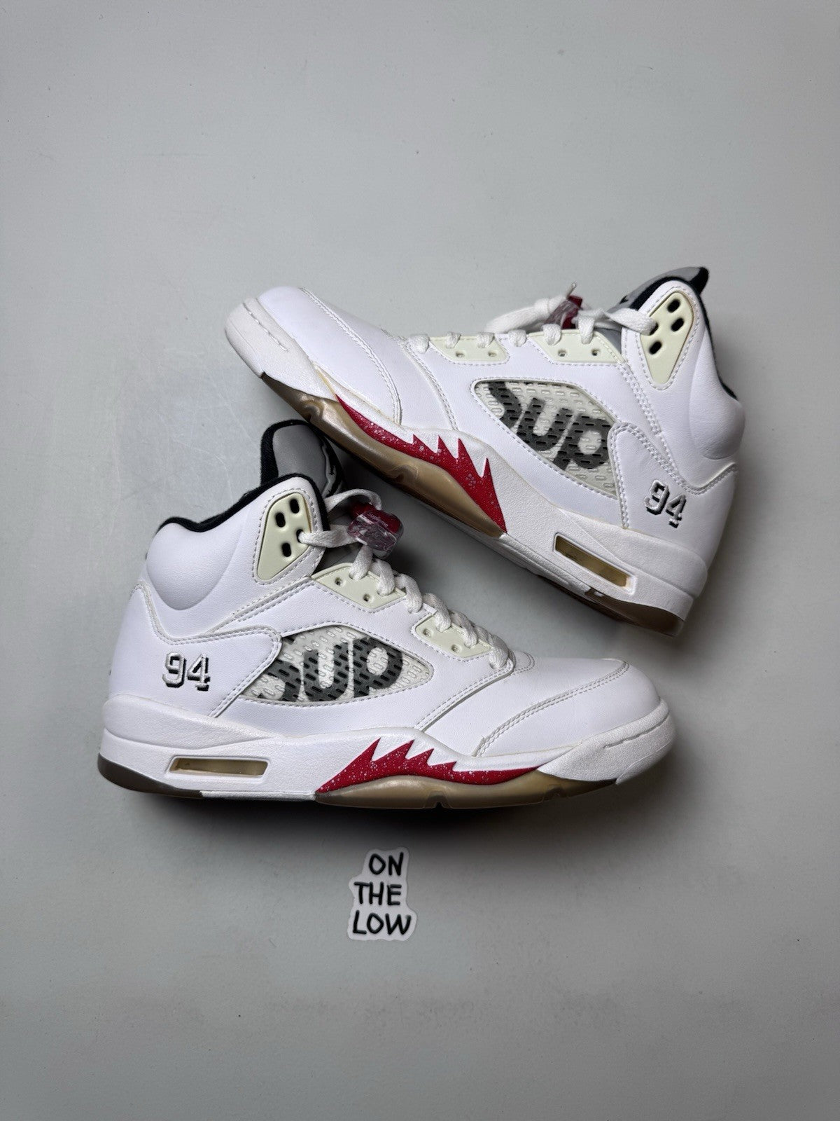 Nike Air Jordan V 5 White SUPREME (USED)