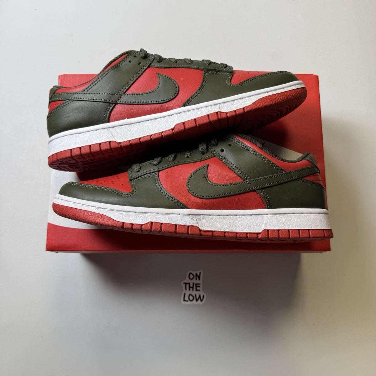 Nike Dunk Low Mystic Red Cargo Khaki