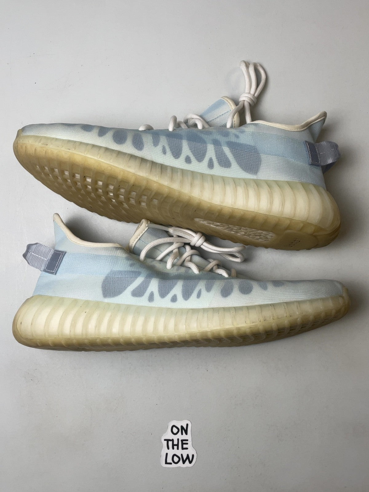 Adidas Yeezy Boost 350 V2 Mono Ice (USED)