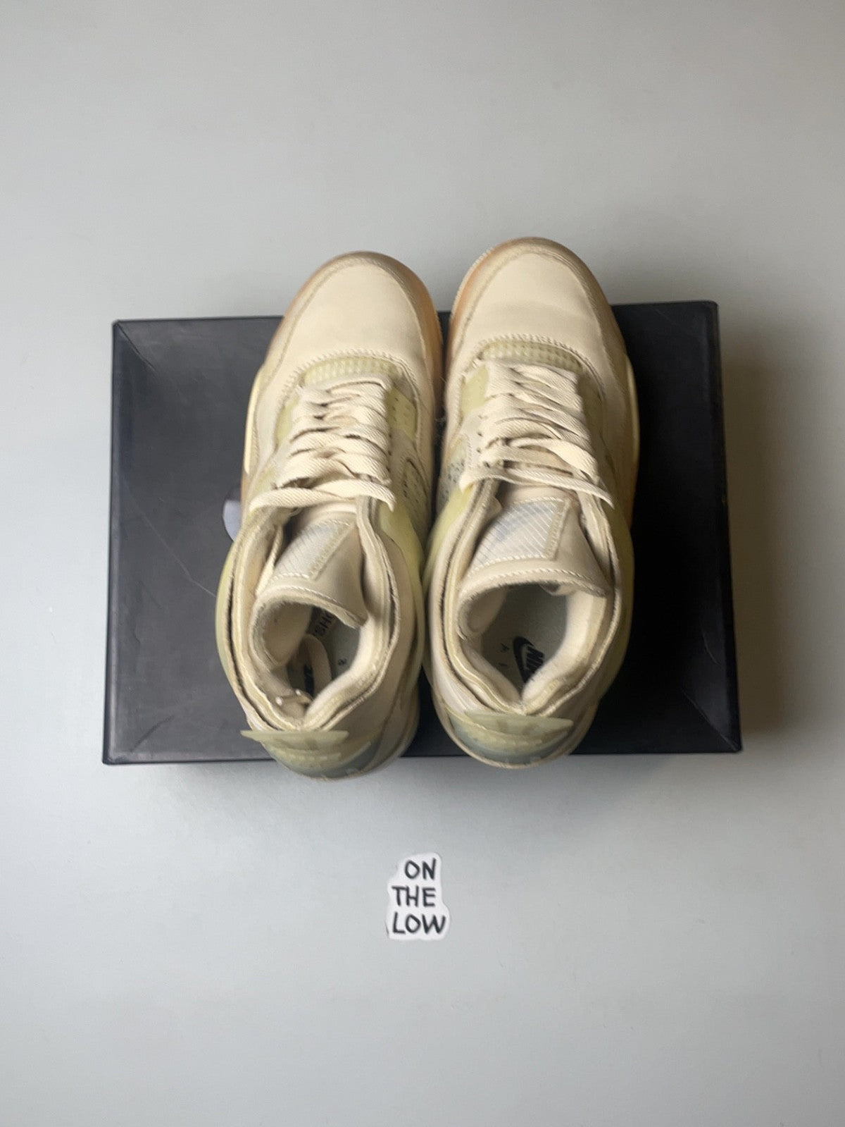 Air Jordan 4 Retro Off-White Sail (Women's) (USED)