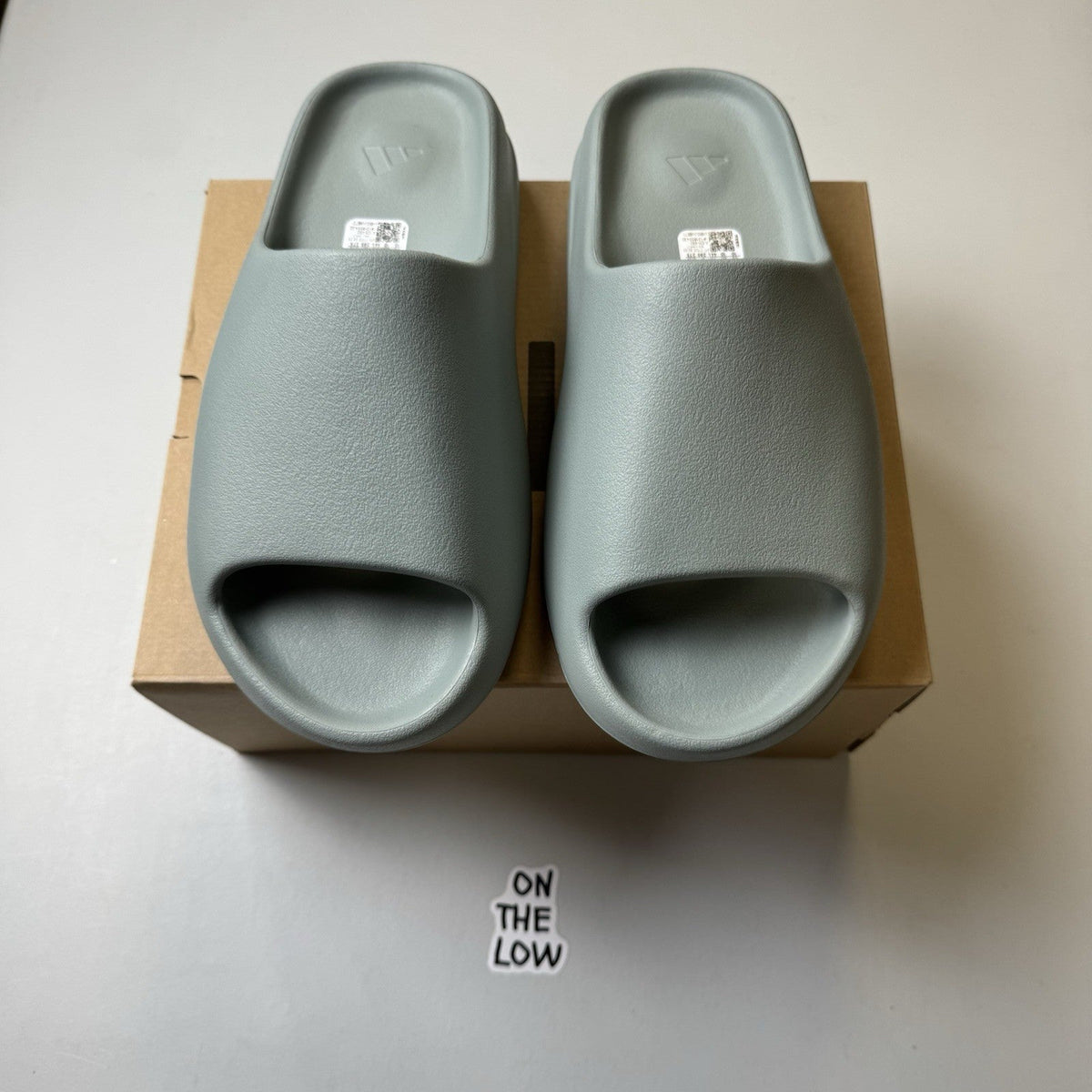 Adidas Yeezy Slide Salt