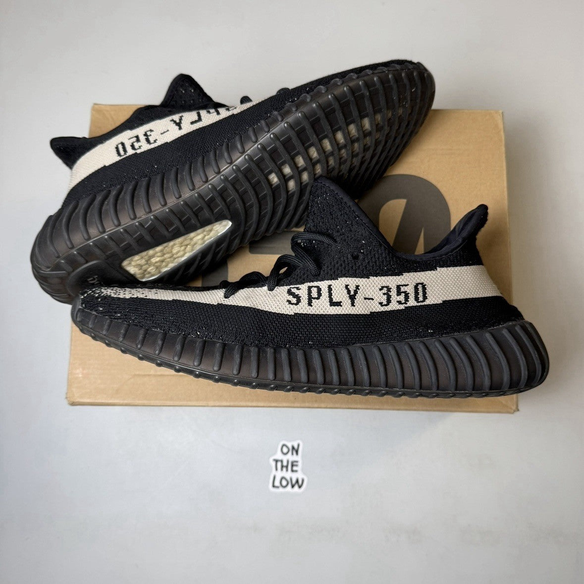 Adidas Yeezy Boost 350 V2 Core Black White (USED)