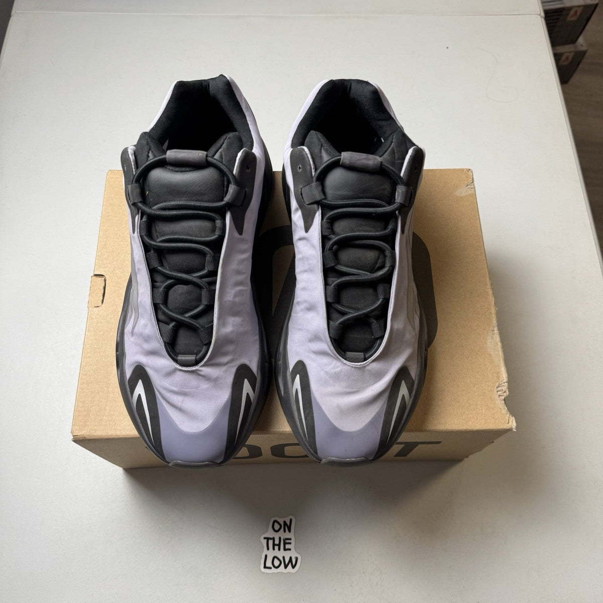 Adidas Yeezy Boost 700 MNVN Geode (USED)
