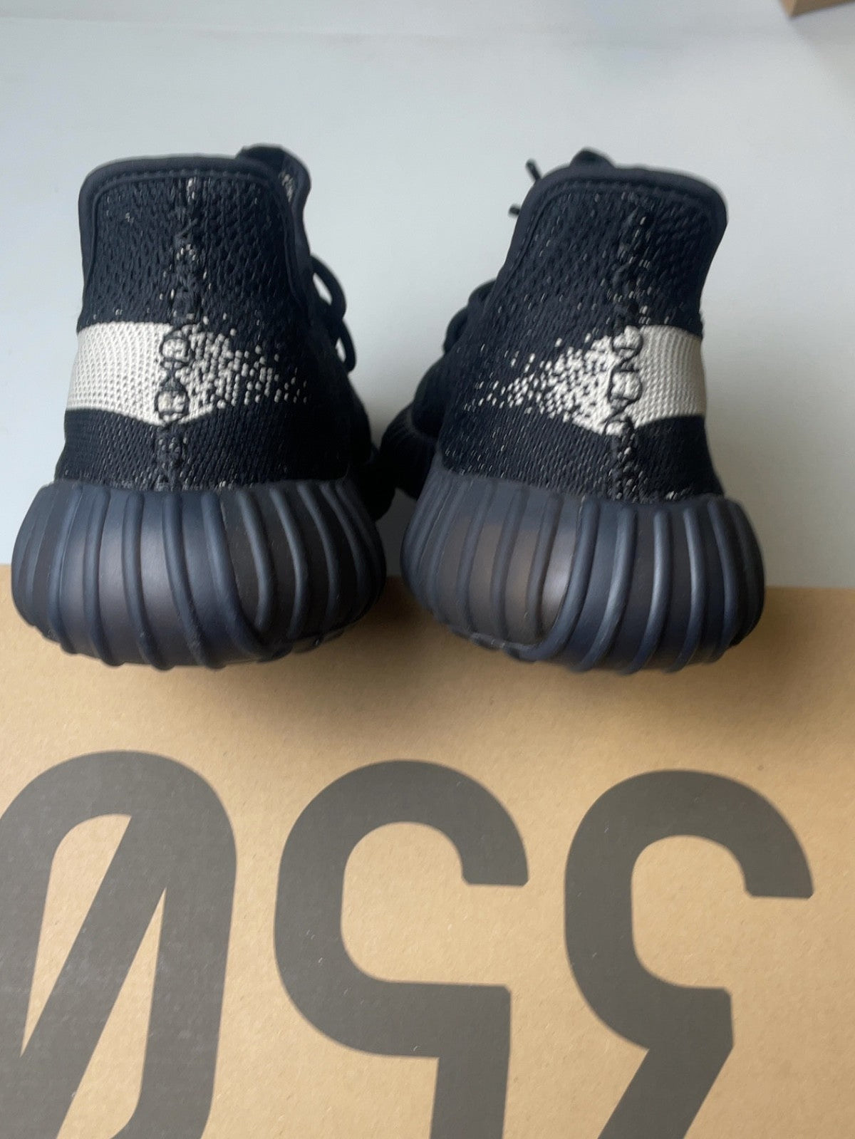 Adidas Yeezy Boost 350 V2 Core Black White