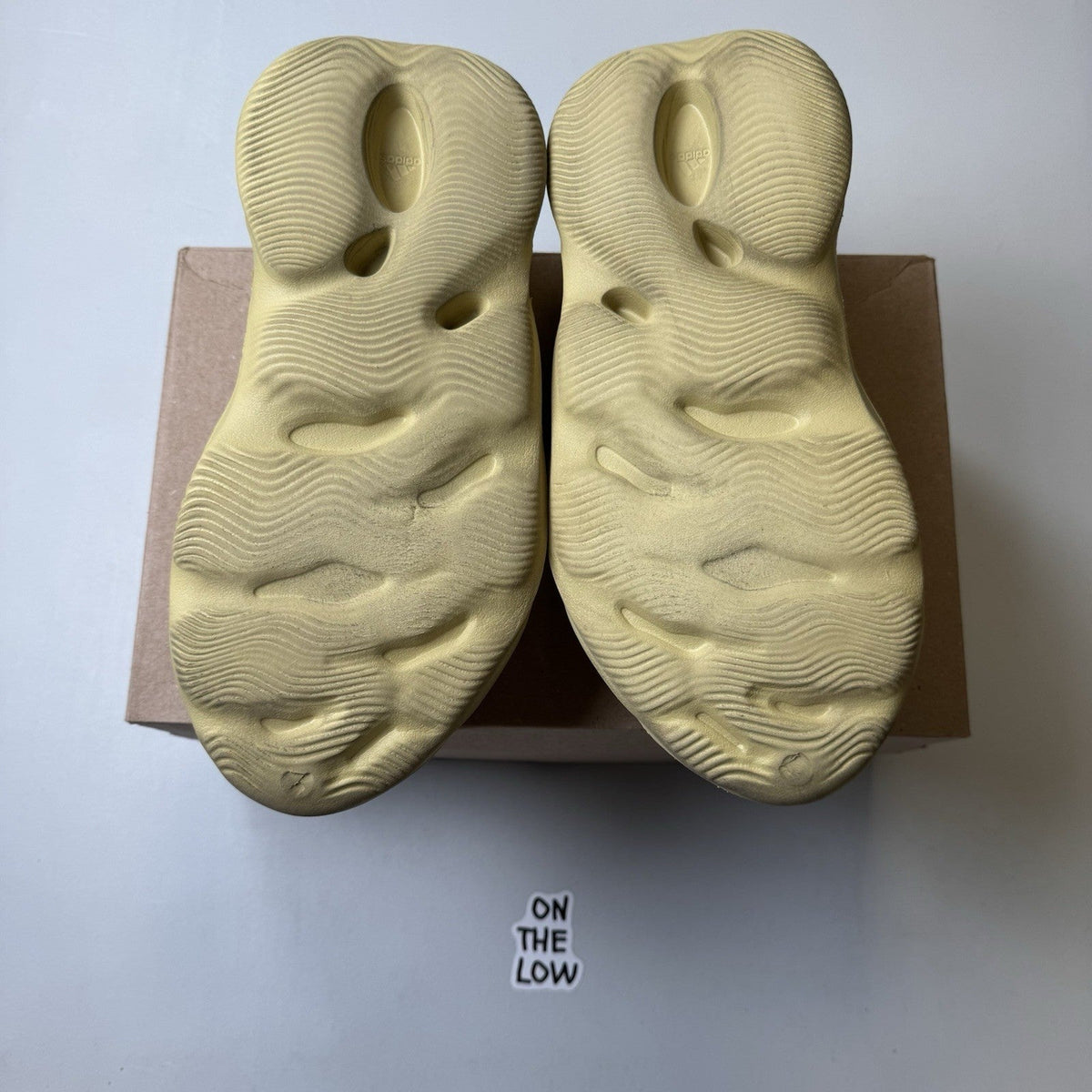 adidas Yeezy Foam Runner Sulfur