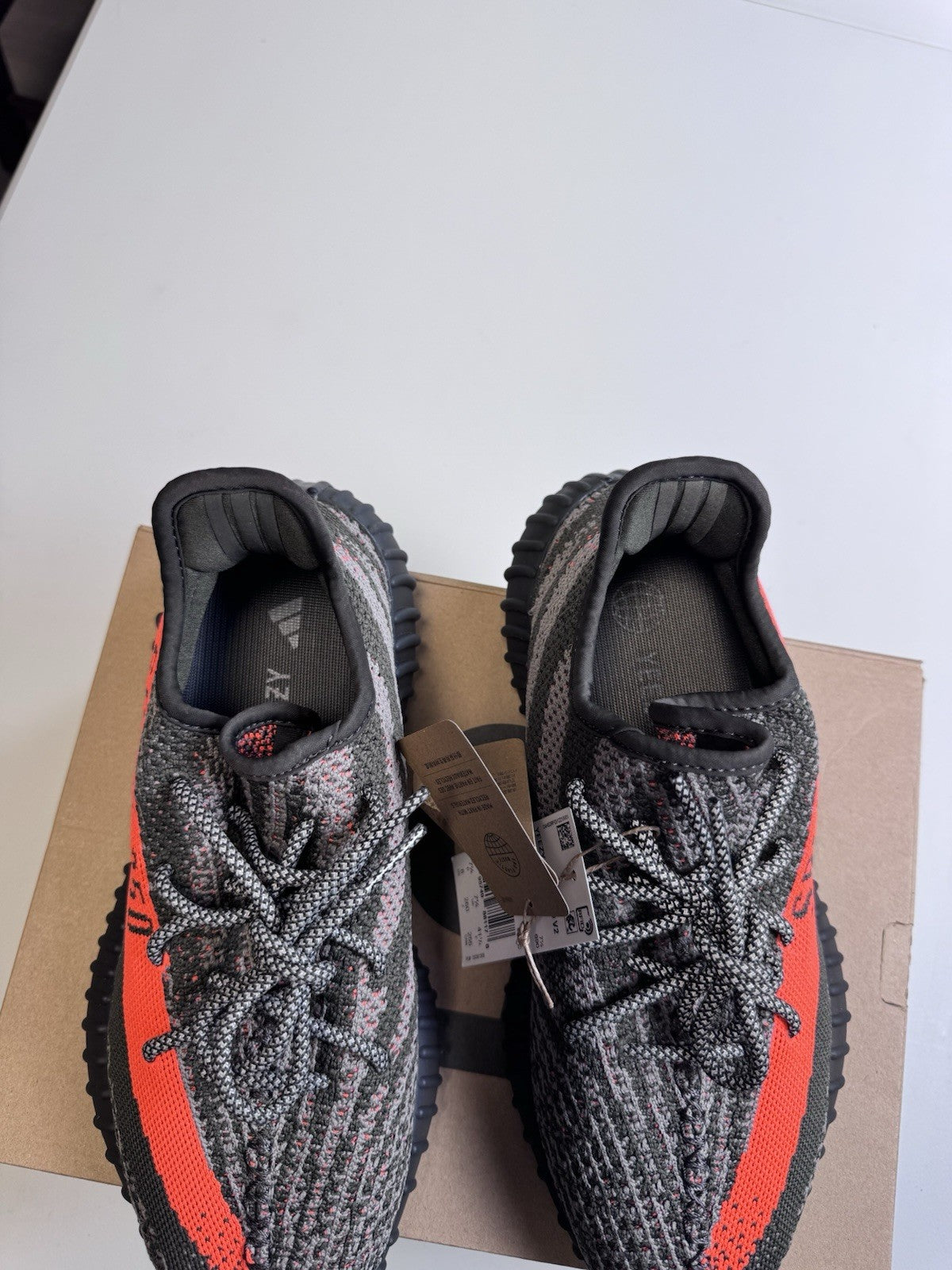 Adidas Yeezy Boost 350 V2 Carbon Beluga