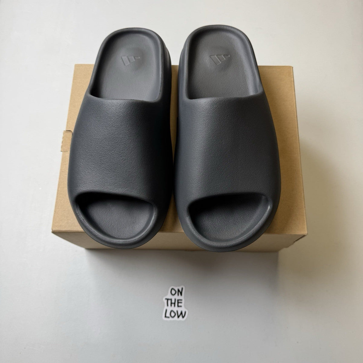 Adidas Yeezy Slide Granite