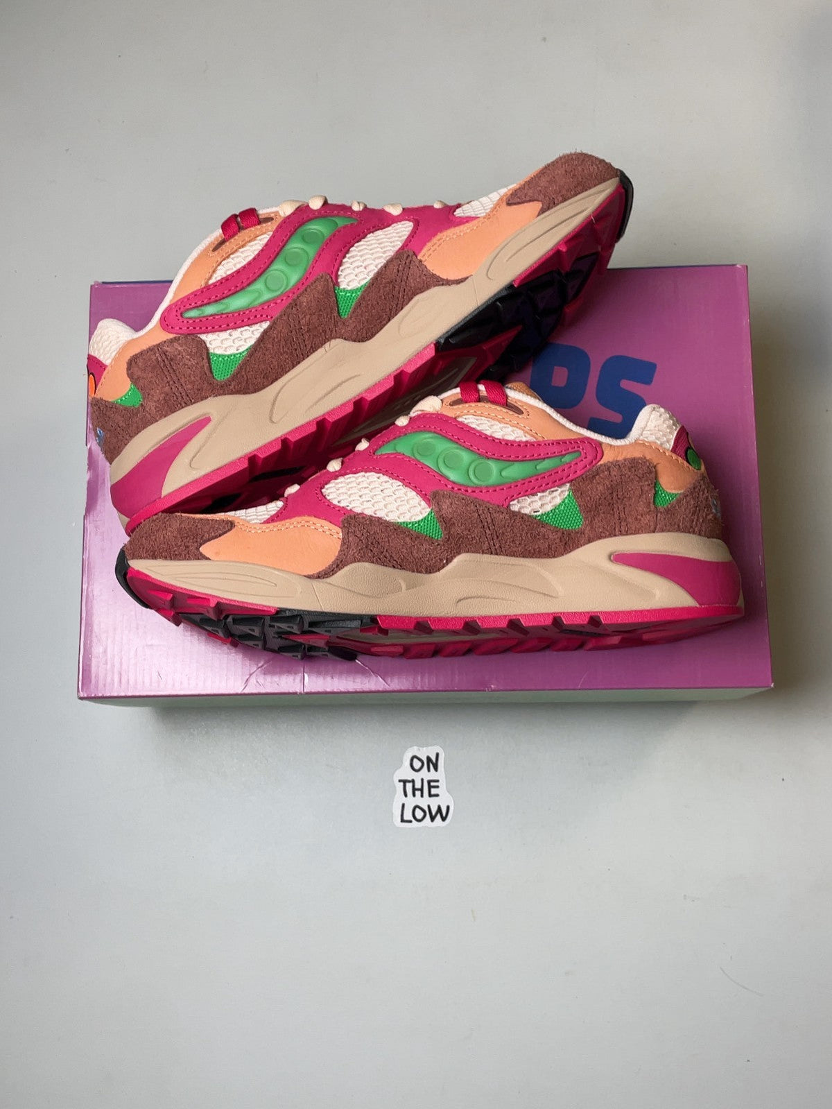 Saucony Grid Shadow 2 Jae Tips What's the Occasion? Wear To The Party