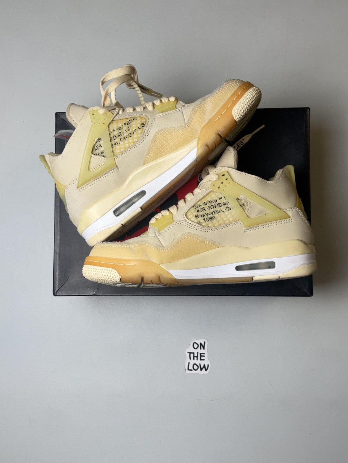 Air Jordan 4 Retro Off-White Sail (Women's) (USED)