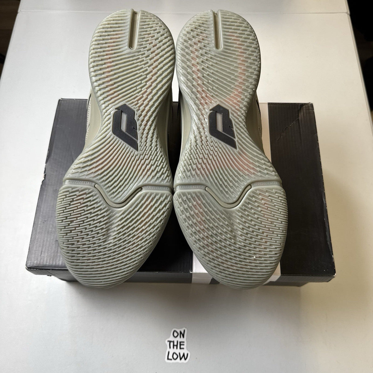 Adidas Dame 9 Silver Pebble