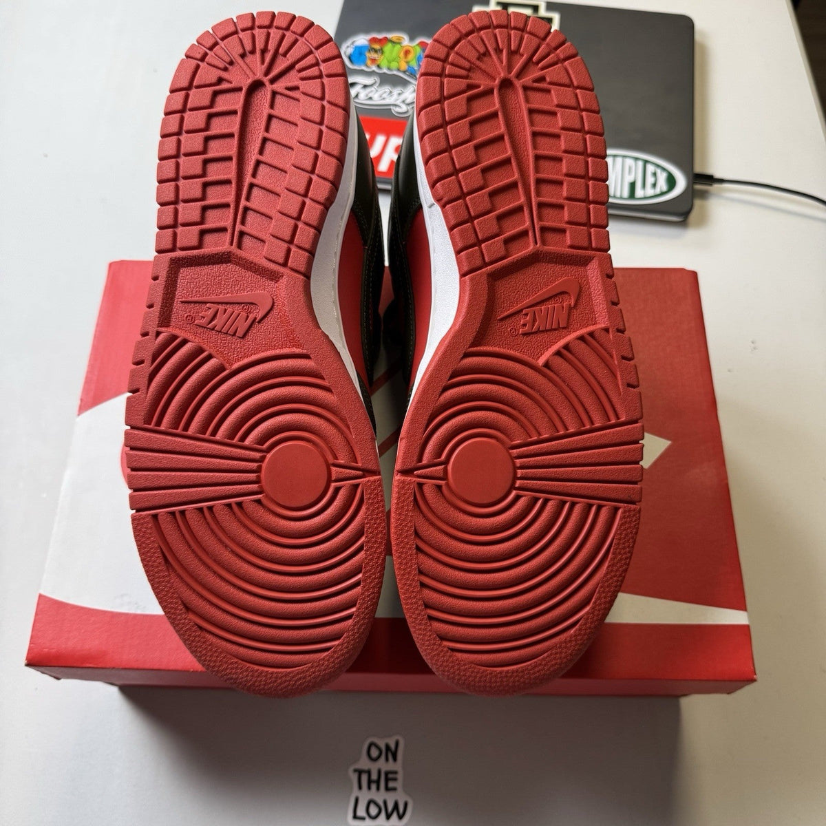Nike Dunk Low Mystic Red Cargo Khaki