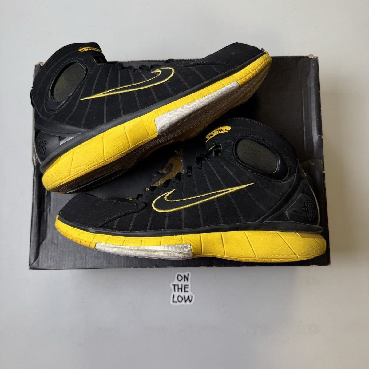 Nike Air Zoom Huarache 2K4 Kobe Black Maize (USED)