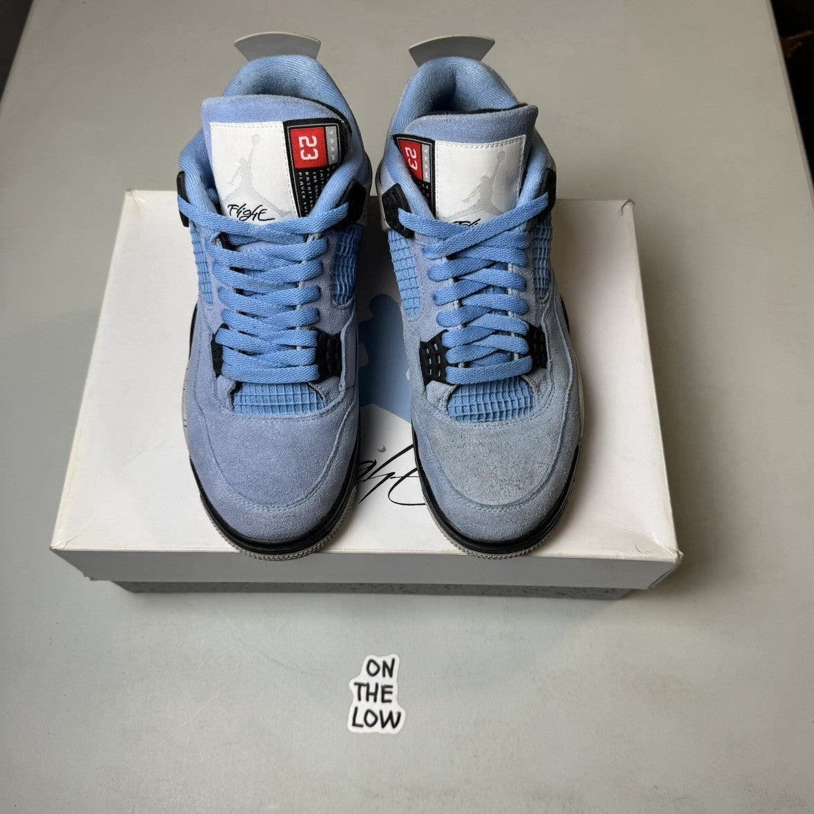 Jordan 4 Retro University Blue (USED)