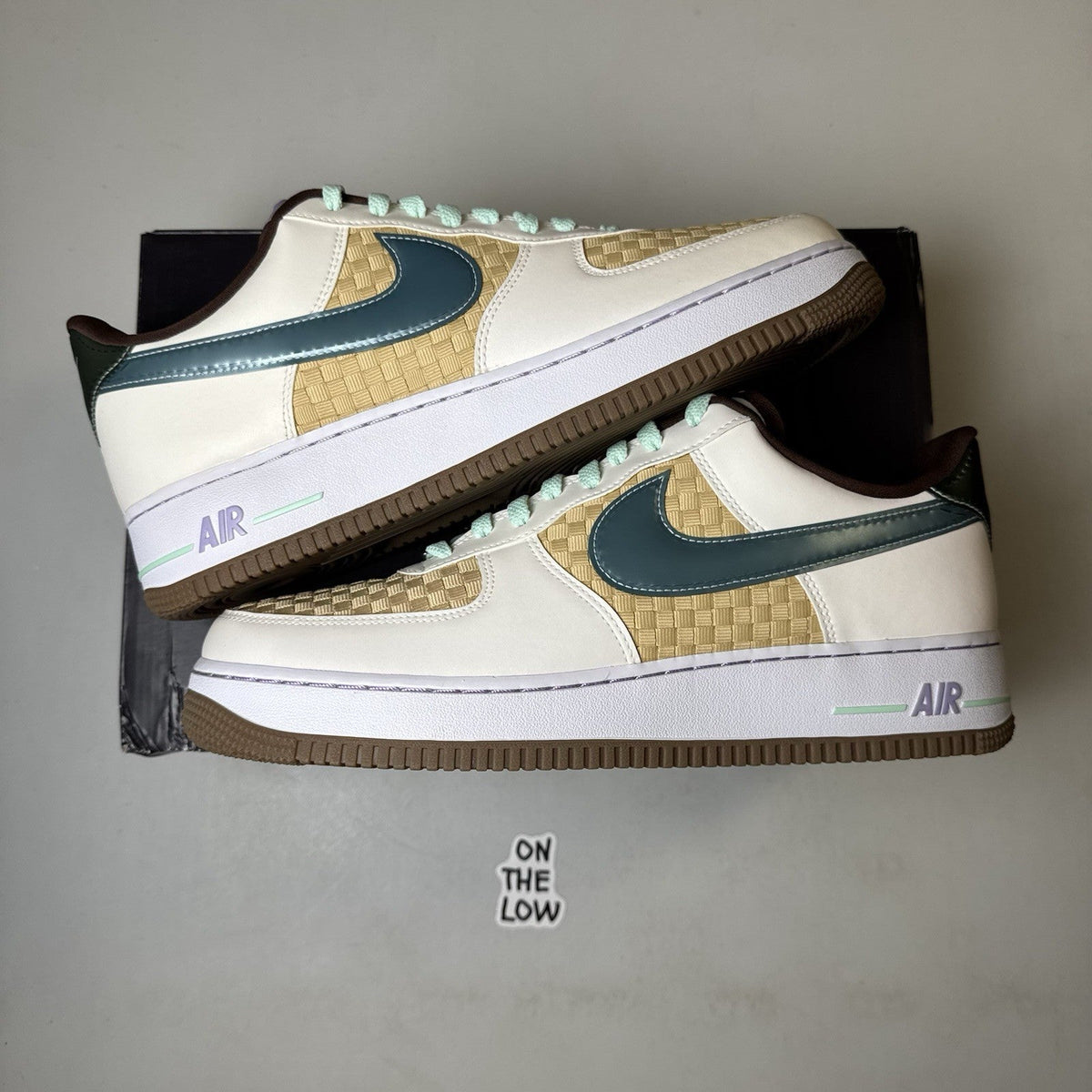 Nike Air Force 1 Low Retro Easter Basket