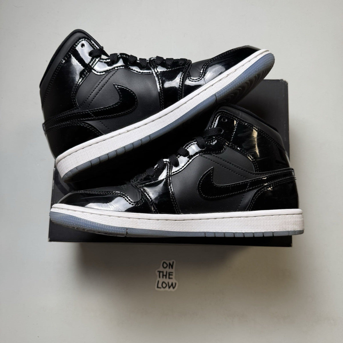 Nike Air Jordan 1 Mid SE Space (USED)