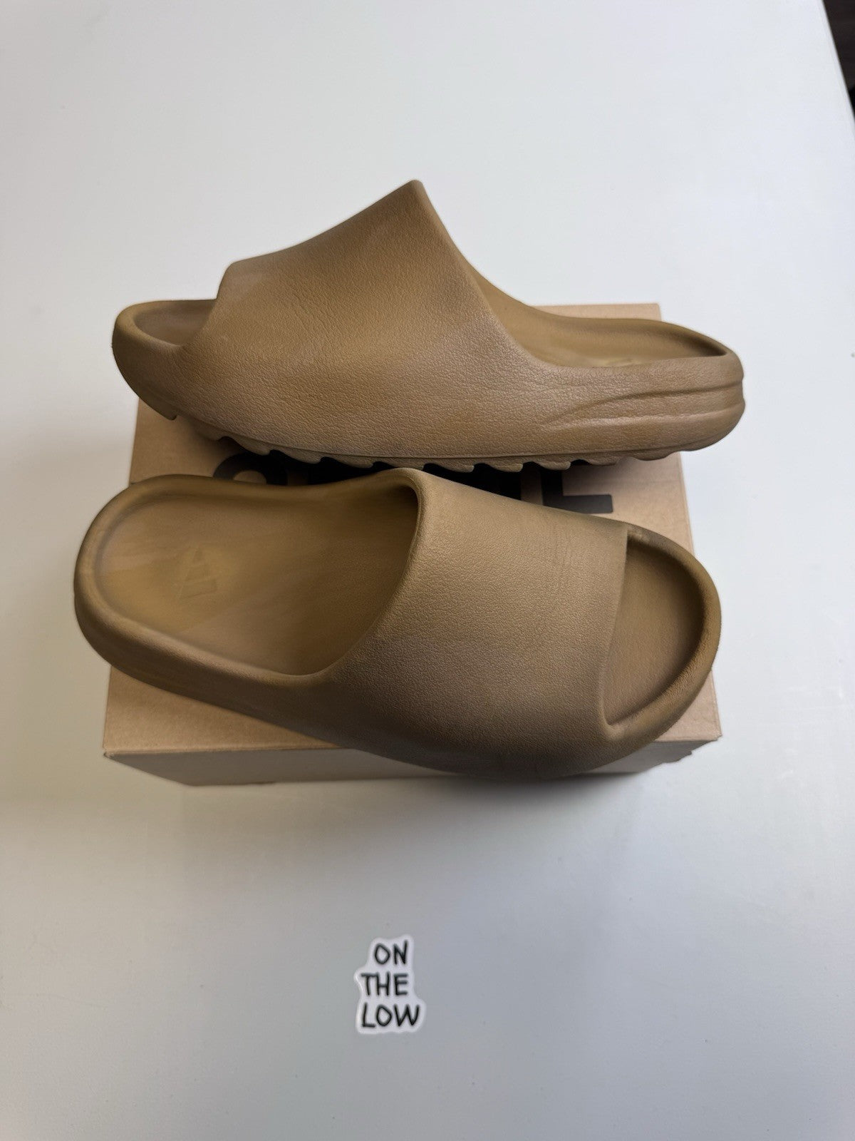 Adidas Yeezy Slide Ochre Brown (USED)