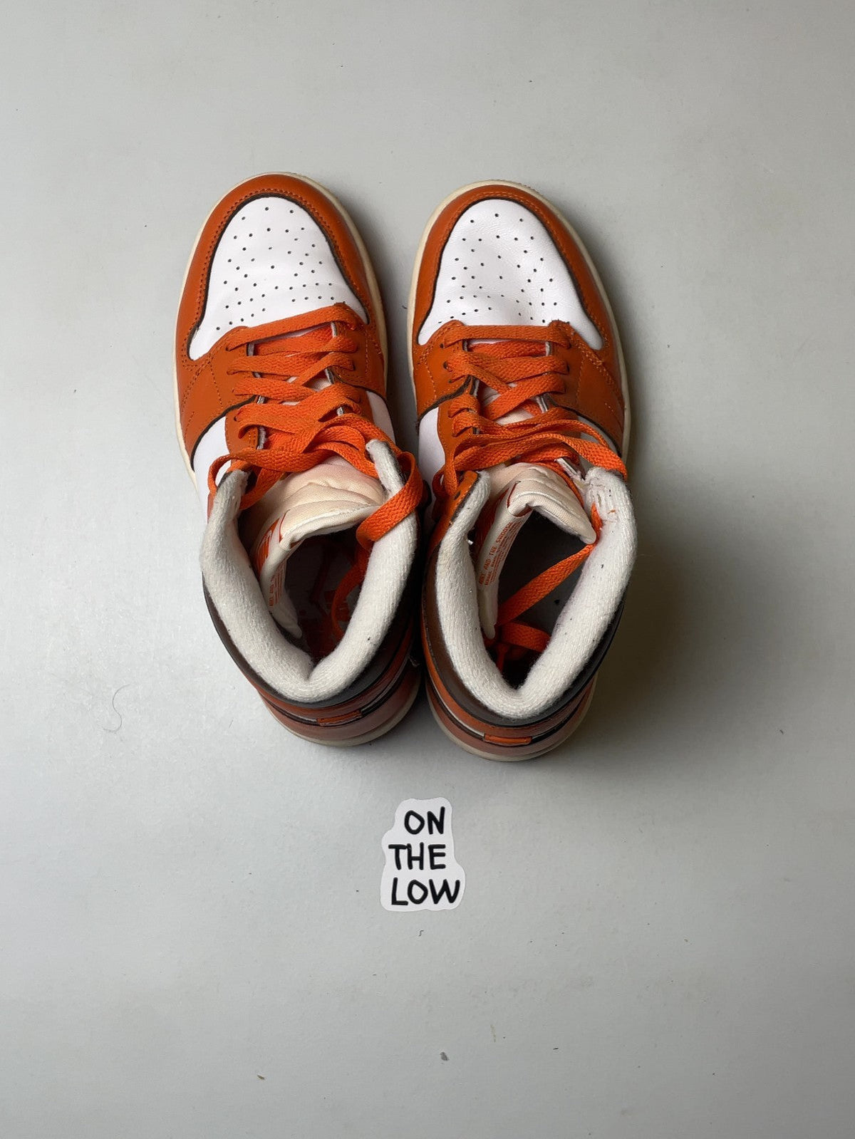 Nike Air Jordan 1 Retro High OG Starfish Wmns (USED)