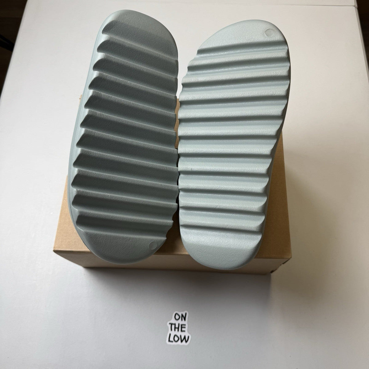 Adidas Yeezy Slide Salt