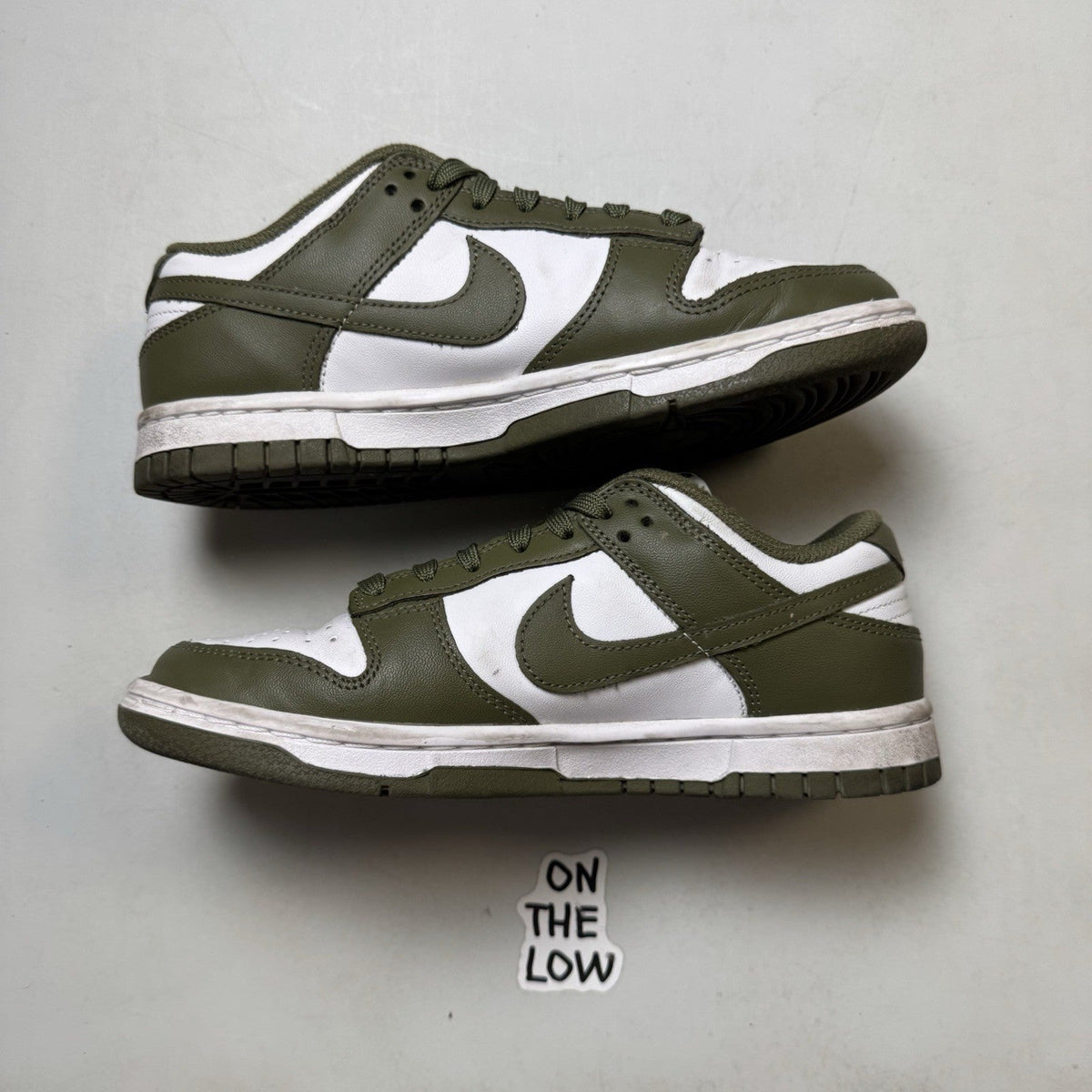 Nike Dunk Low Medium Olive (USED)