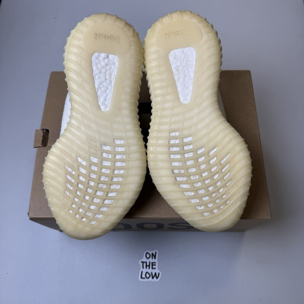 Adidas Men's Yeezy Boost 350 V2 Cream White (USED)