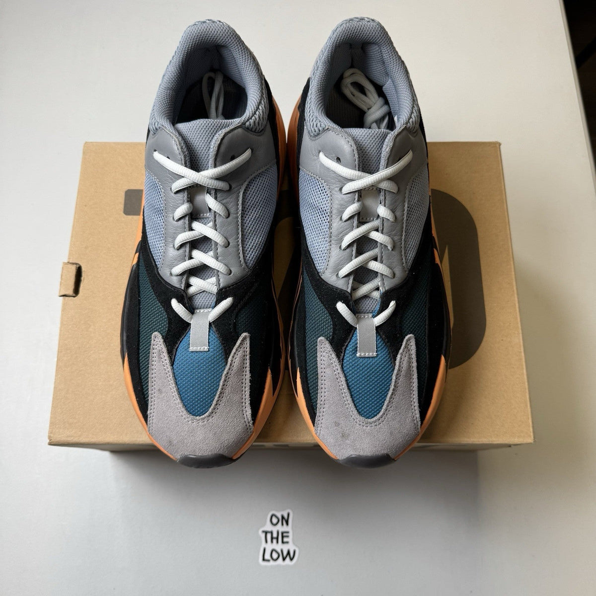 adidas Yeezy Boost 700 Wash Orange (USED)