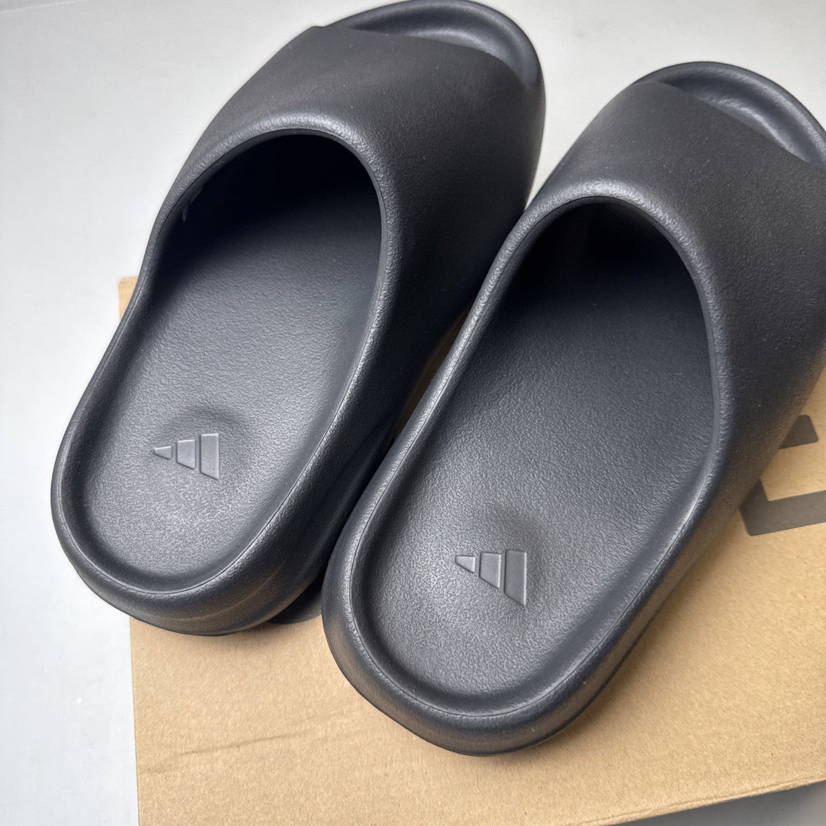Adidas Yeezy Slide Onyx
