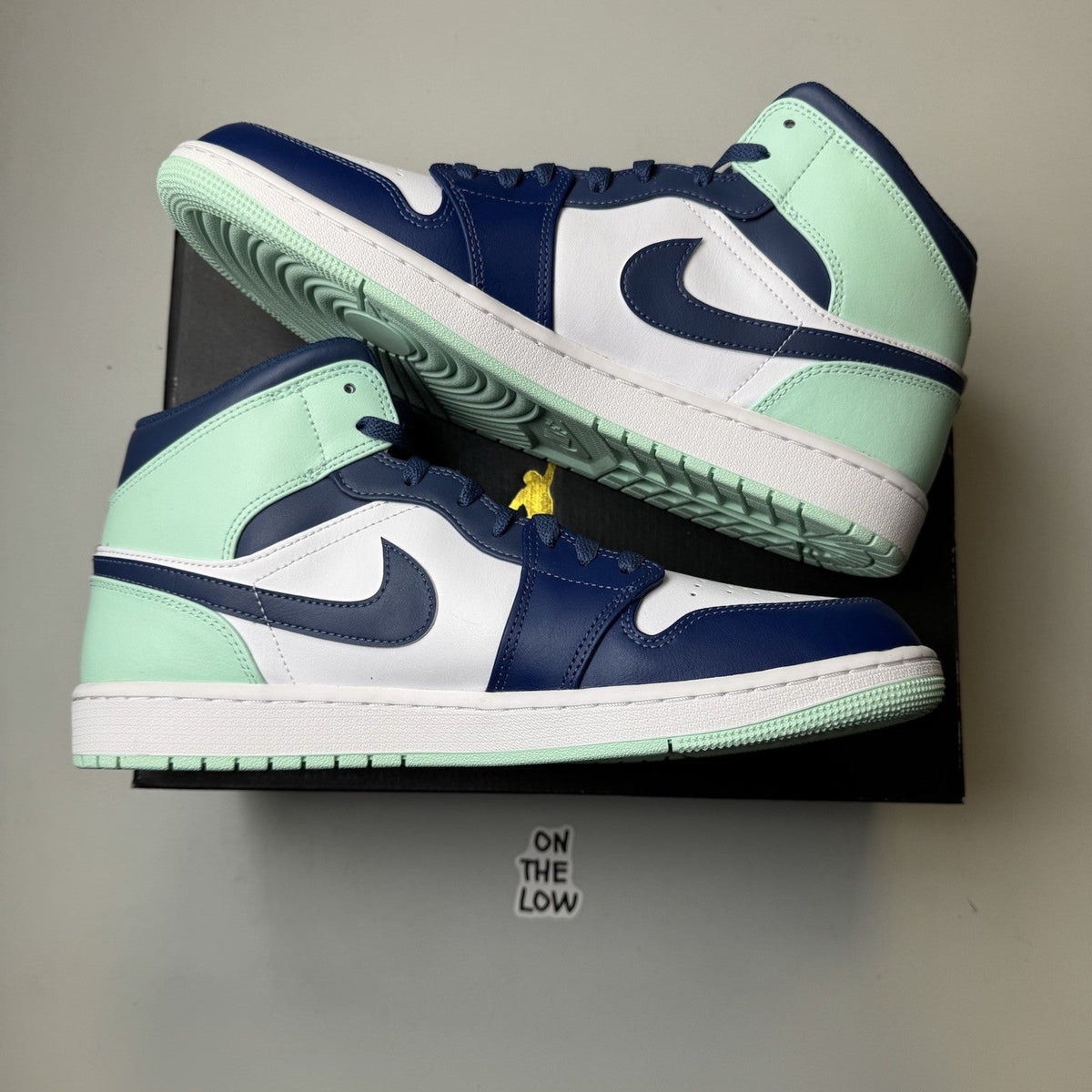 Nike Jordan 1 Mid Mystic Navy Mint Foam