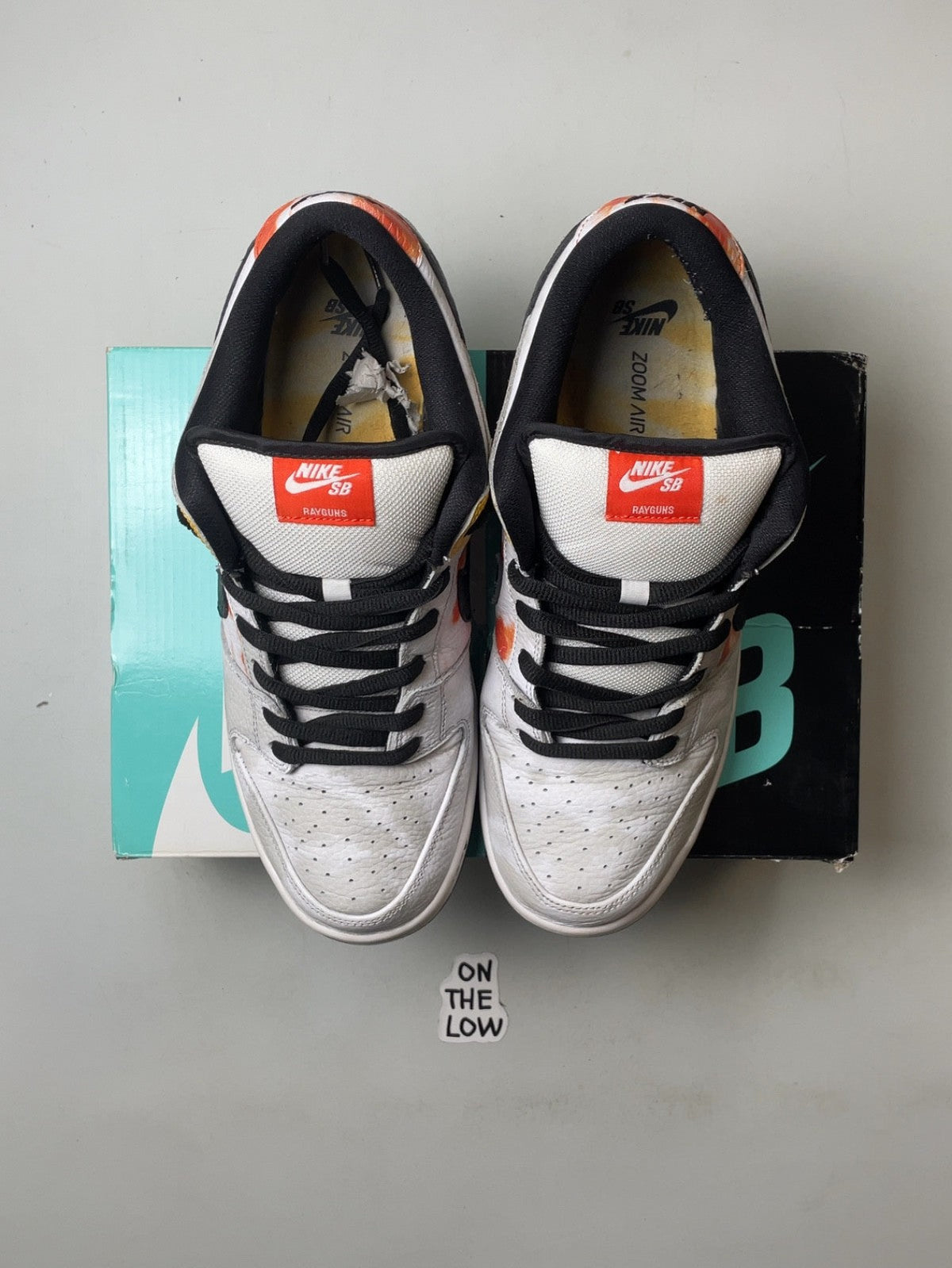 Nike Dunk SB 2019 Low Tie Dye Rayguns (USED)