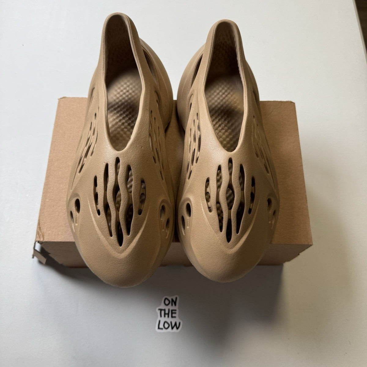 adidas Yeezy Foam RNNR Ochre (USED)