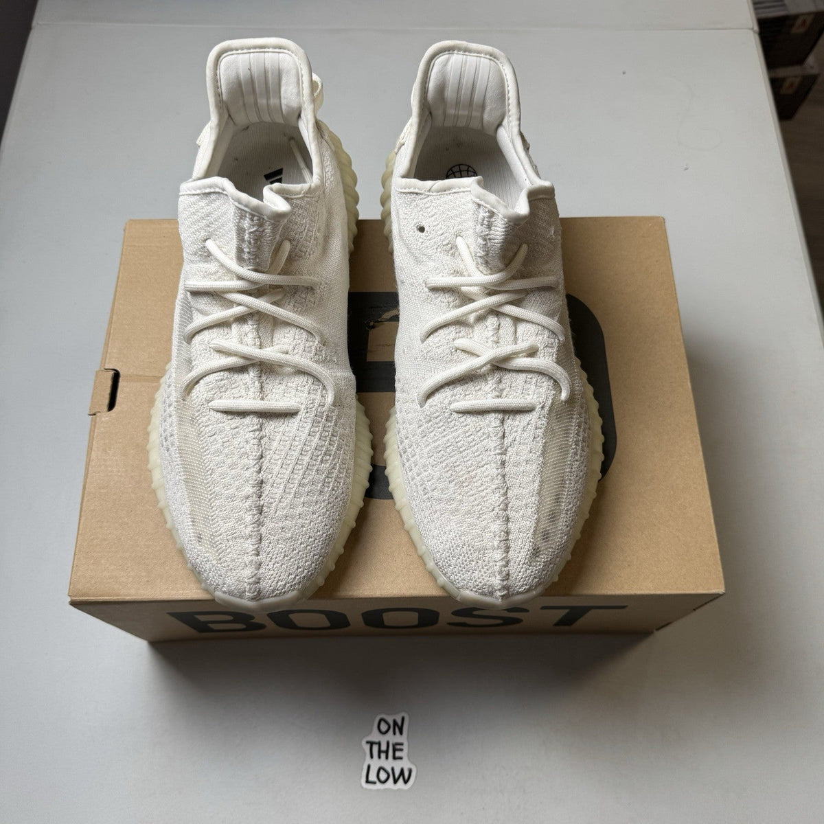 Adidas Yeezy Boost 350 V2 Bone (USED)