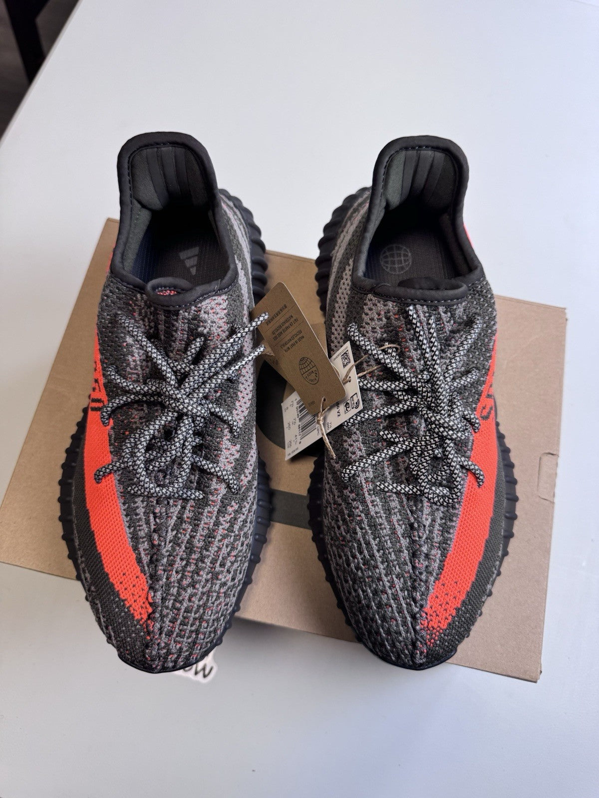 Adidas Yeezy Boost 350 V2 Carbon Beluga