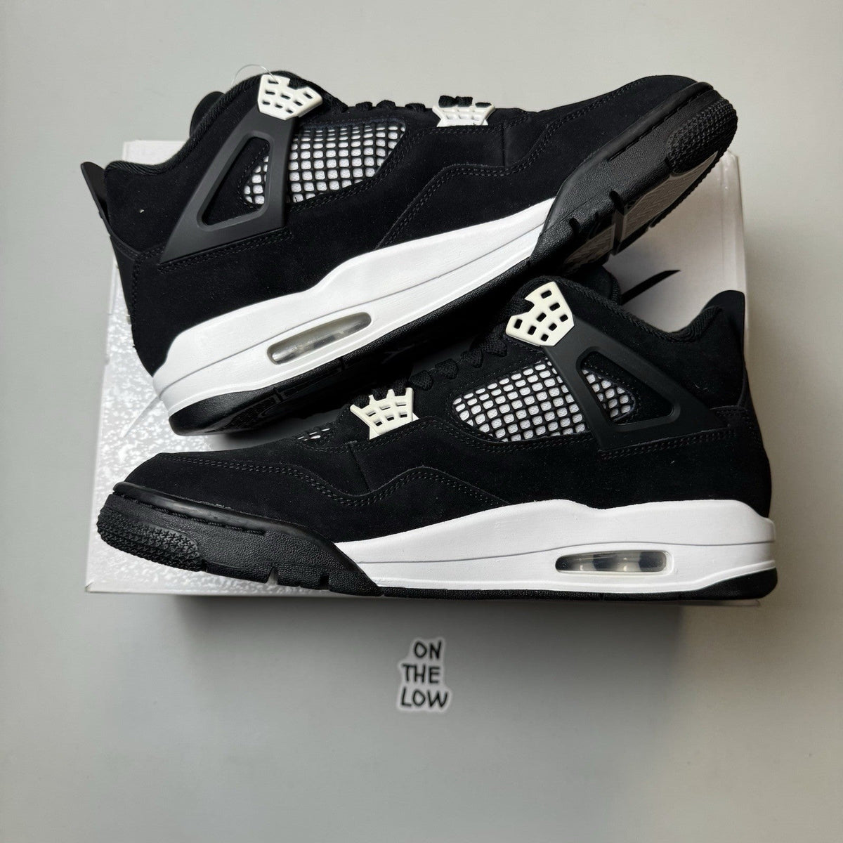 Nike Air Jordan 4 Retro White Thunder