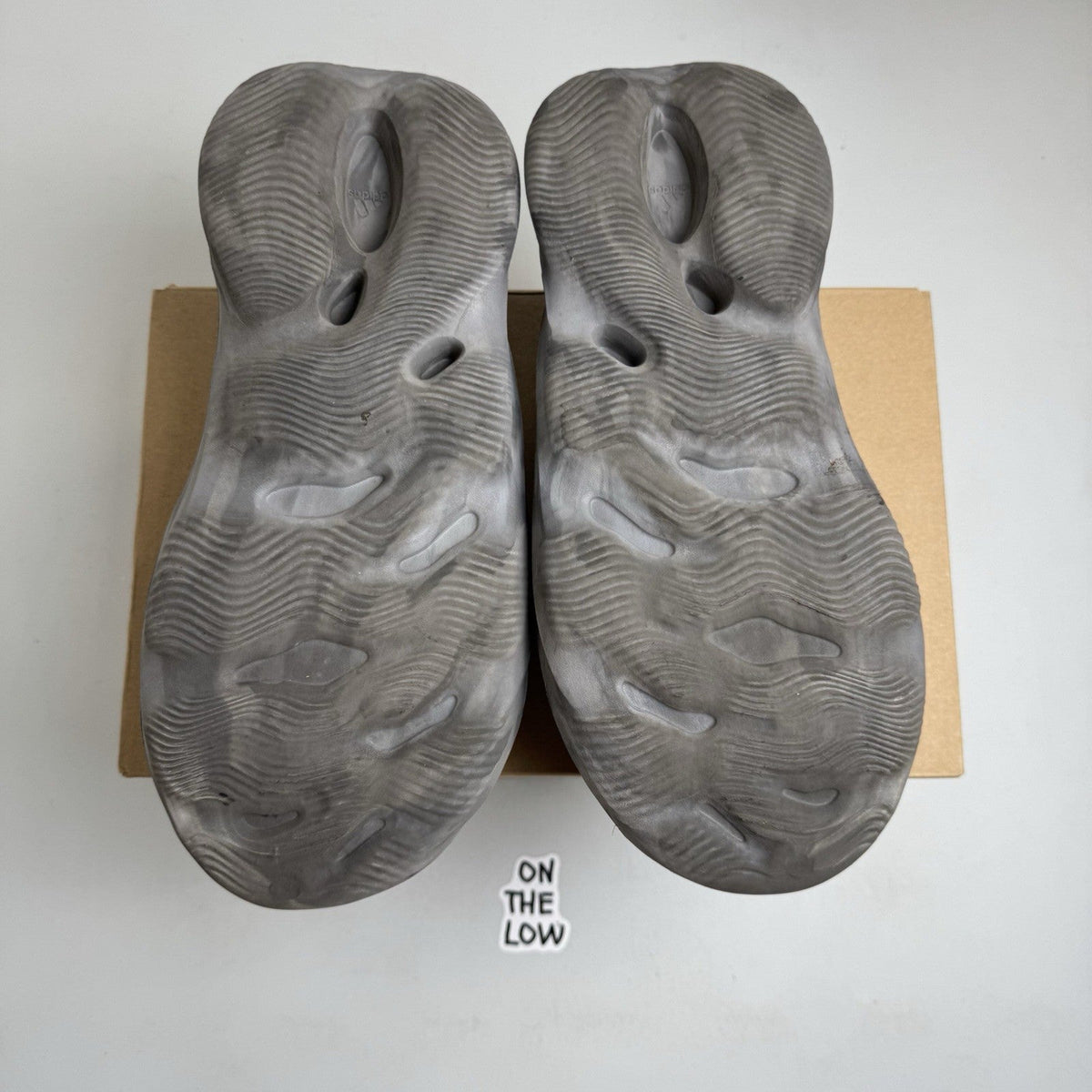 Adidas Yeezy Foam Runner MX Granite (USED)