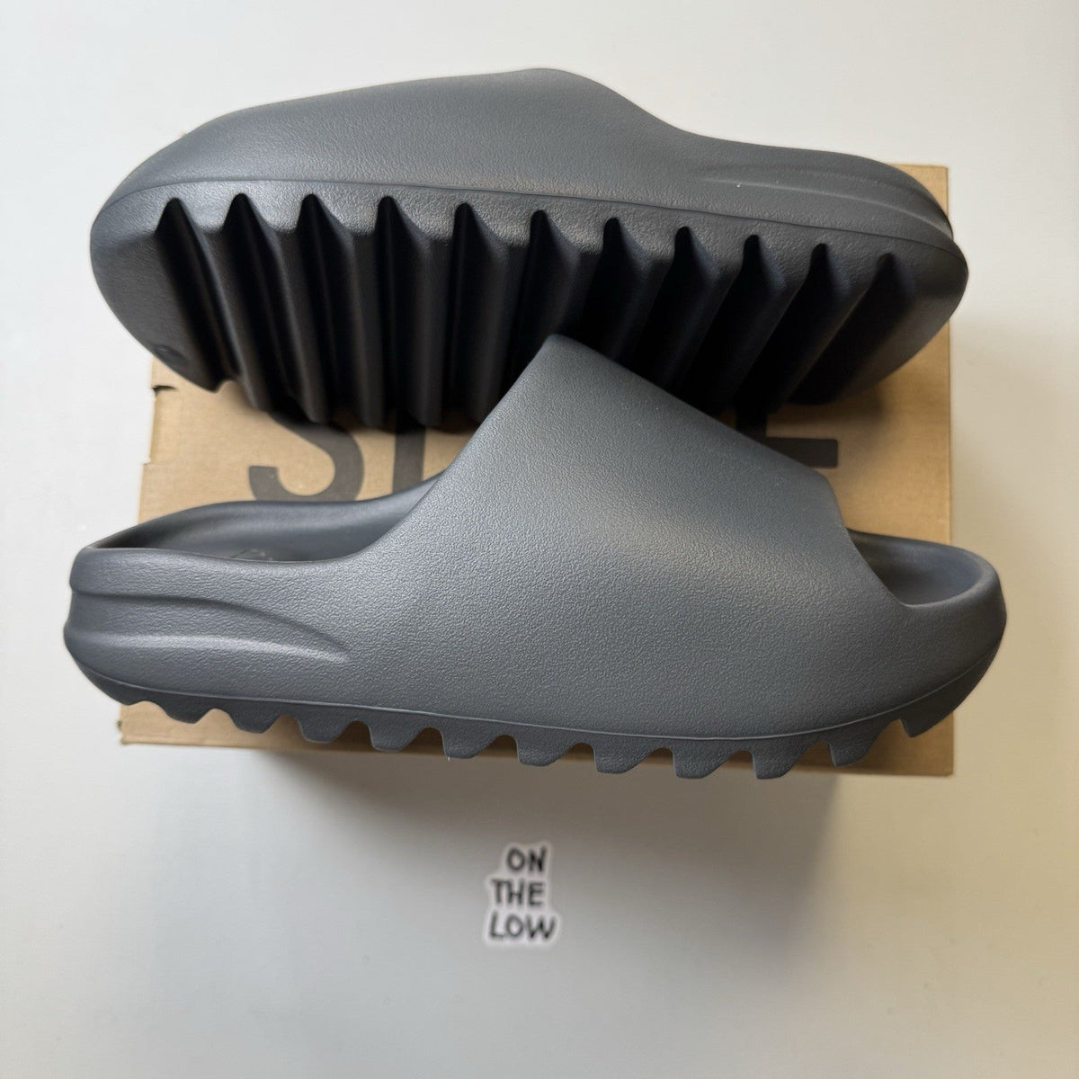 Adidas Yeezy Slide Slate Grey