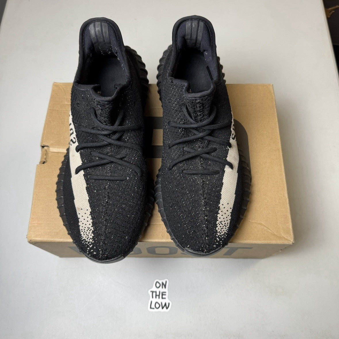 Adidas Yeezy Boost 350 V2 Core Black White (USED)
