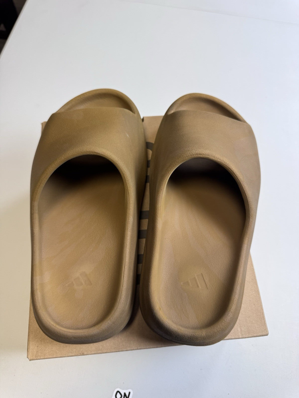 Adidas Yeezy Slide Ochre Brown (USED)