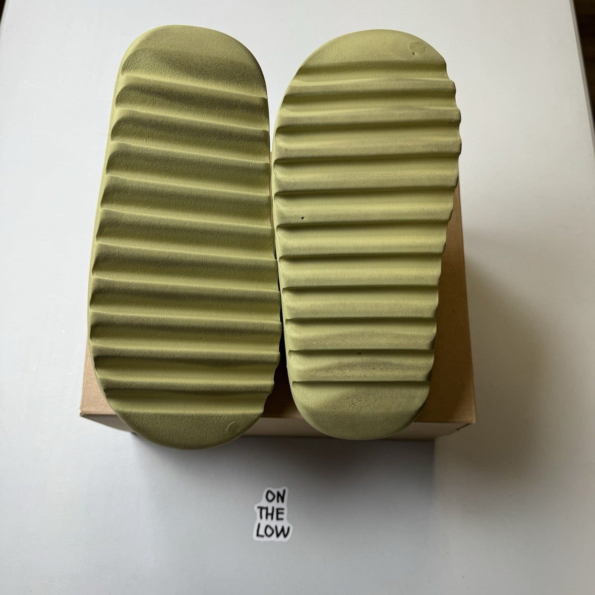 Adidas Yeezy Slide Resin