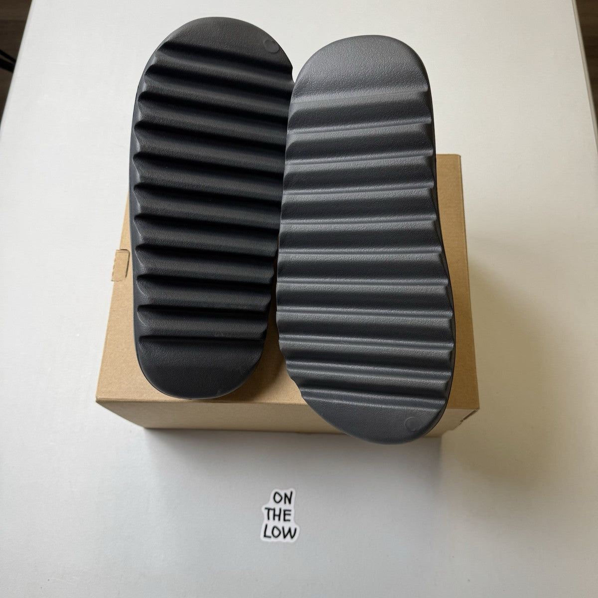 Adidas Yeezy Slide Granite