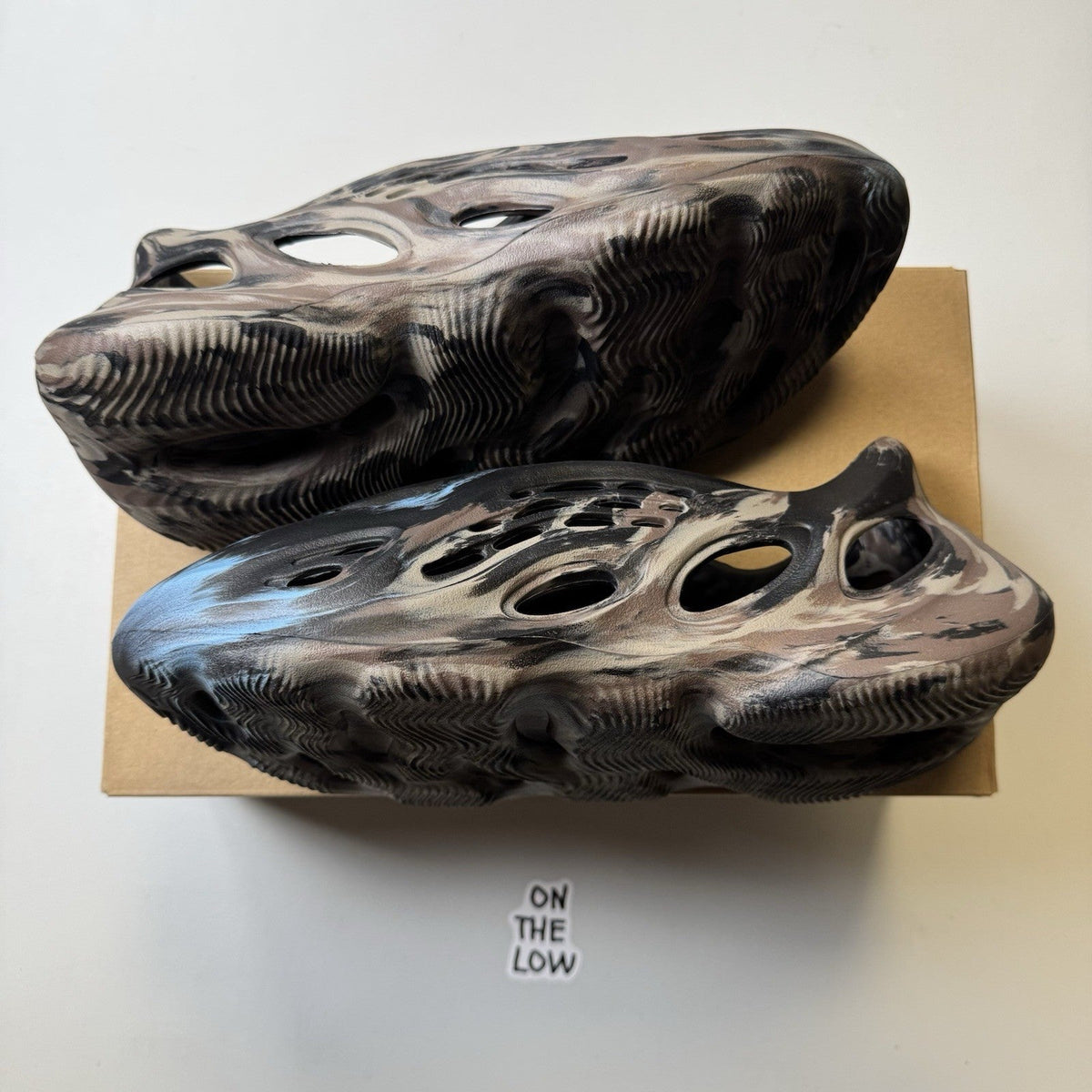 Adidas Yeezy Foam RNR MX Cinder (USED)