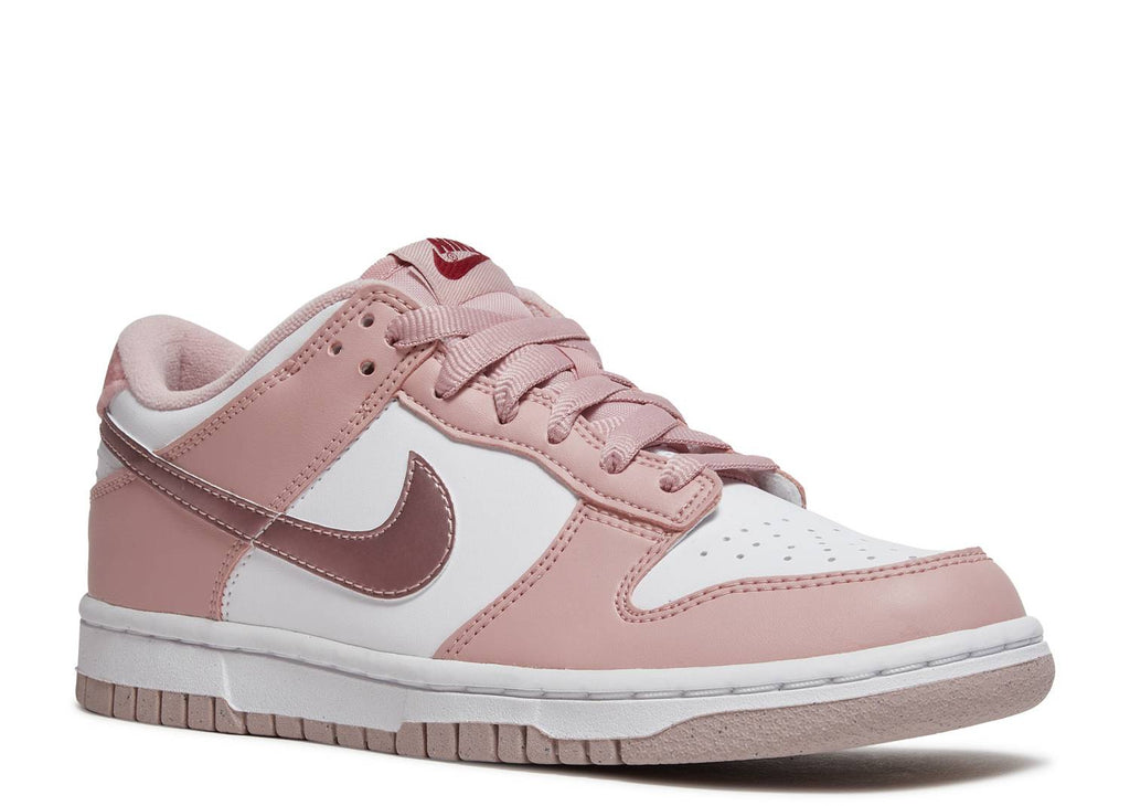 Nike Dunk Low 'Pink Velvet' DO6485-600