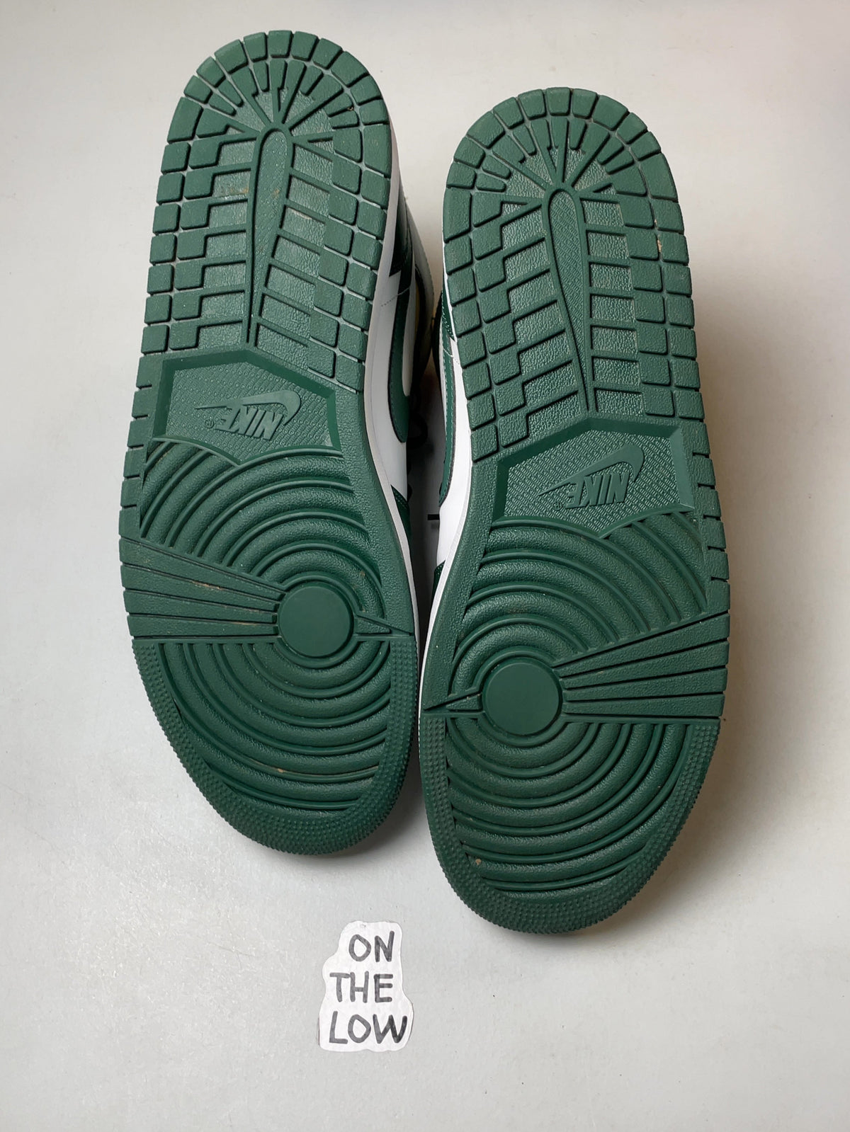 Jordan 1 Mid Sonics (2021) (USED)