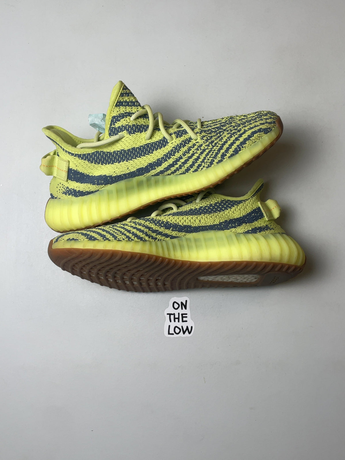 adidas Yeezy Boost 350 V2 Semi Frozen Yellow (USED)