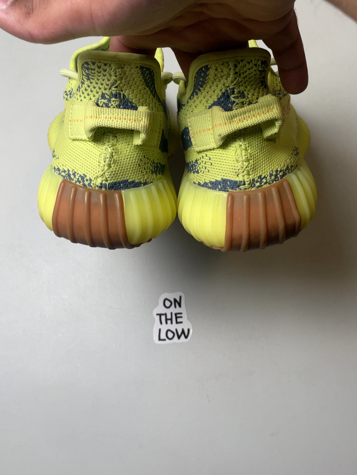 adidas Yeezy Boost 350 V2 Semi Frozen Yellow (USED)